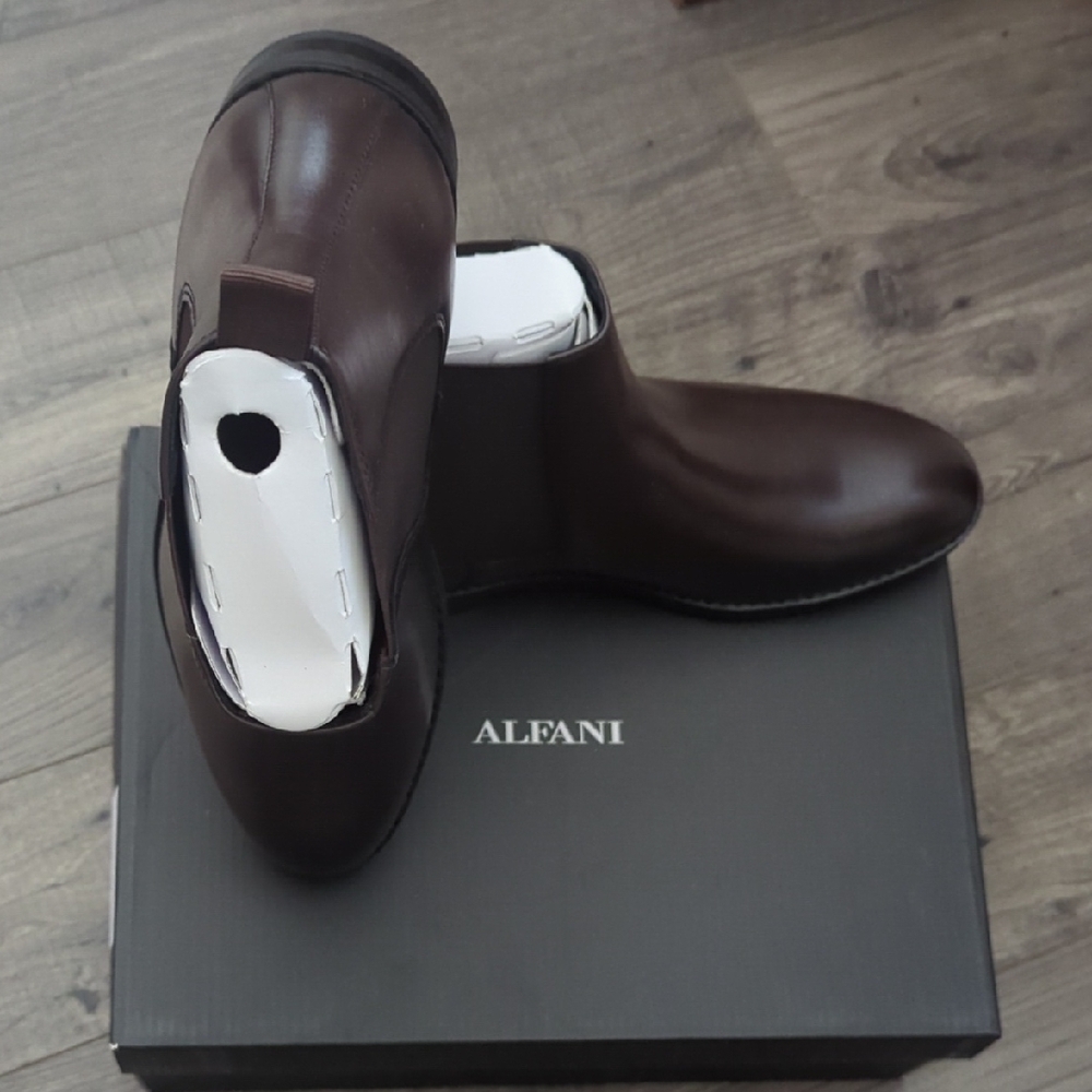 Alfani Men's  Brown Leather Chelsea Boots